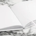 Detailopname van de blanco pagina's van 120 grams inktvriendelijk papier