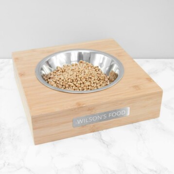 personalised bamboo pet bowl with metal tag per4245 001 scaled