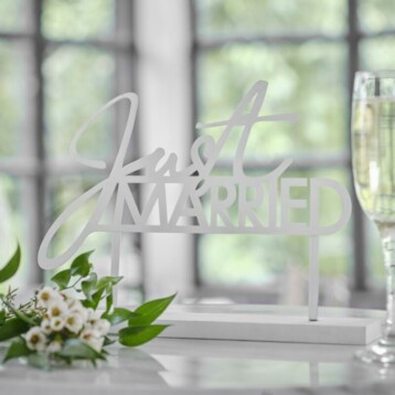 Just Married Table Sign