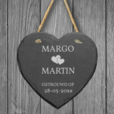 Hartvormig Gepersonaliseerd Leisteen Ophangbord - Liefdevol Huwelijkscadeau