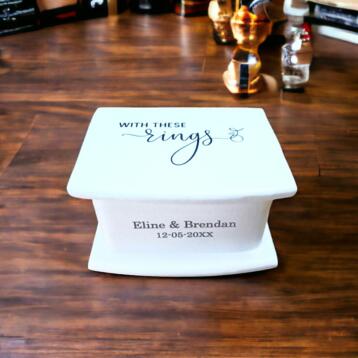 Witte Ringdoos With These Rings Wooden Countertop 2