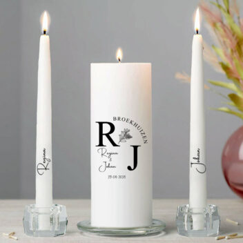 Minimalistische trouwkaarsen set zwart wit gepersonaliseerd 80 branduren