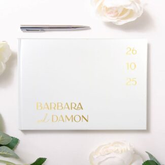 Gepersonaliseerd Wit Gastenboek met Jullie Stijl in goud print