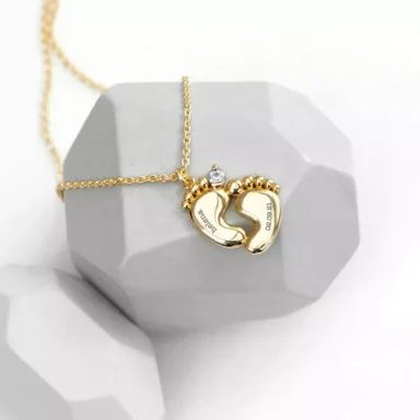 Gepersonaliseerde Babyvoetjes Ketting 3