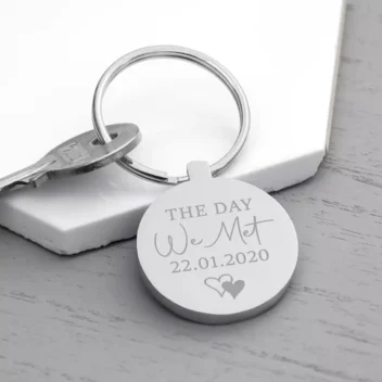 Gepersonaliseerde 'Day We Met' Sleutelhanger 2