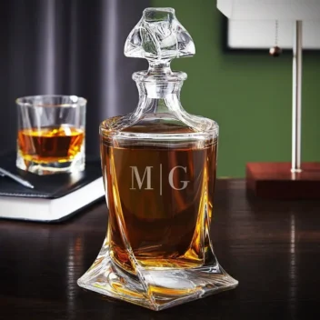 Whiskey Decanter met initialen