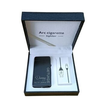 Gepersonaliseerde aansteker getuige gegraveerd met naam Danny en trouwdatum