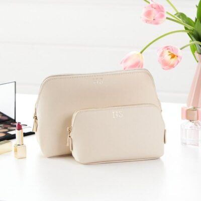 make up tas oester goud