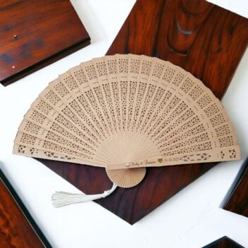 Gegraveerde Houten Waaiers 3