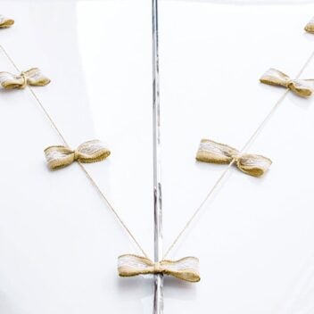 Autodecoratie bruiloft - Jute Strikken.2