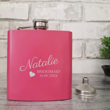 Gepersonaliseerde Roze Heupfles Bridesmaid