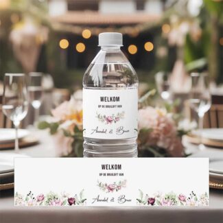 Elegante waterfles sticker met pioenrozen design en namen uit de Peony Dreams Collectie