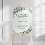 Elegant bruiloft welkomstbord met lichtblauwe bloemen