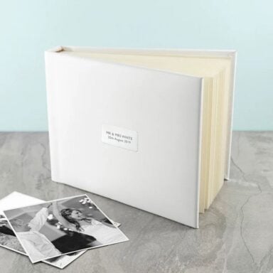 Gepersonaliseerd wit lederen fotoalbum