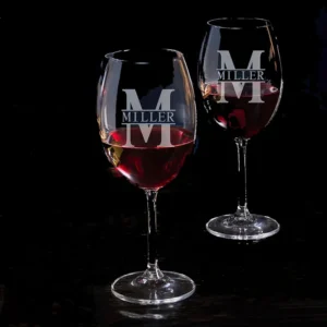 Set van gepersonaliseerde wijnglazen van loodvrij kristal