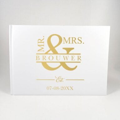 Mr & Mrs Gastenboek Goud