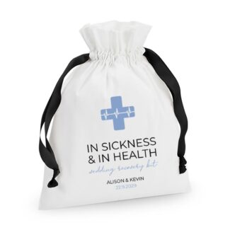 Gepersonaliseerde In Sickness & In Health Wedding Recovery Kit Zakjes in serenity blauw als bruiloft bedankje