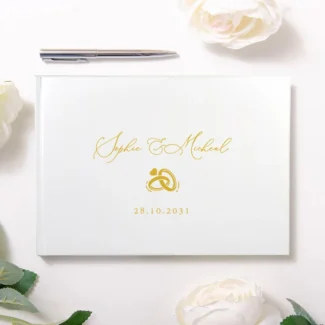 Gastenboek bruiloft wit met gouden ringen design gepersonaliseerd