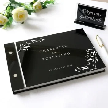 Gastenboek acryl Wild Botanical zwart met witte bedrukking gepersonaliseerd met namen en datum bruiloft