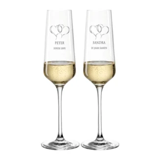 Champagneglazen zilveren jubileum 25 jaar met hartendesign en gepersonaliseerde tekst