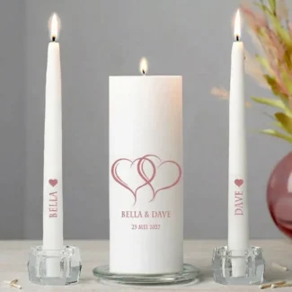 kaarsen set met harten design gepersonaliseerd met namen en datum in blush 3-delig